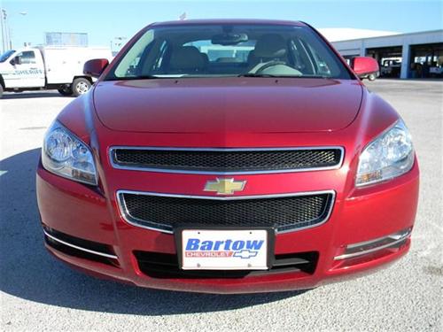 Chevrolet Malibu 2010 photo 2