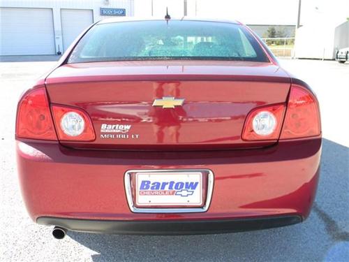 Chevrolet Malibu 2010 photo 3