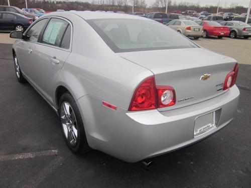 Chevrolet Malibu 2010 photo 4