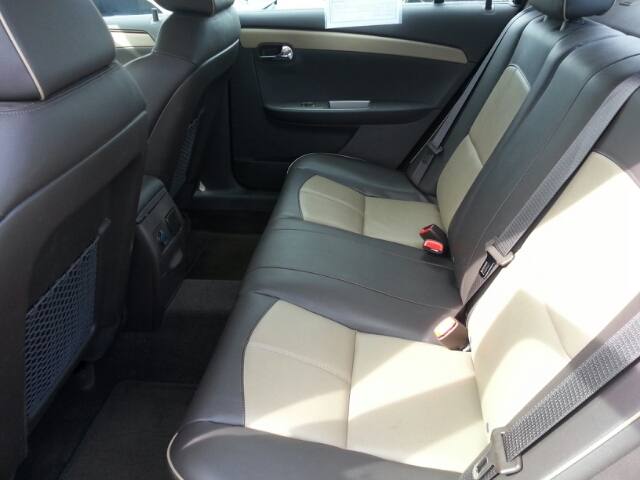Chevrolet Malibu 2010 photo 1