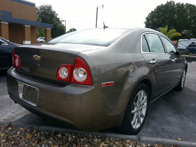 Chevrolet Malibu 2010 photo 11