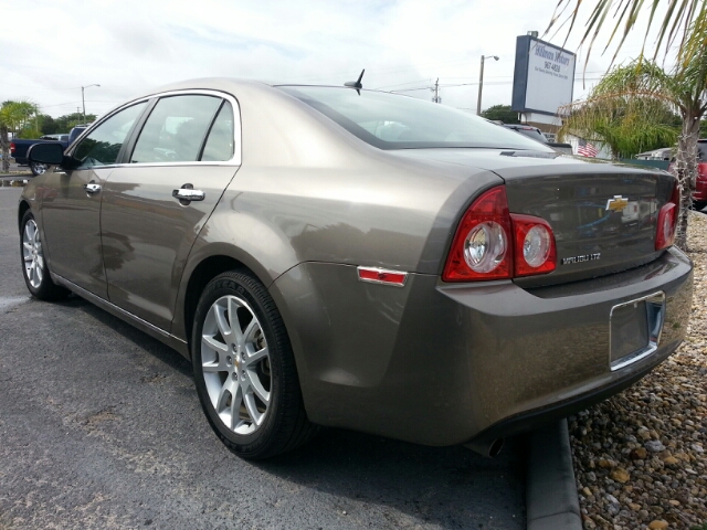 Chevrolet Malibu 2010 photo 13