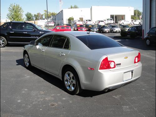 Chevrolet Malibu 2010 photo 5