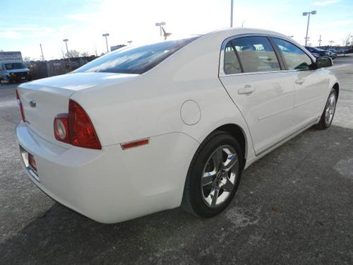Chevrolet Malibu 2010 photo 4