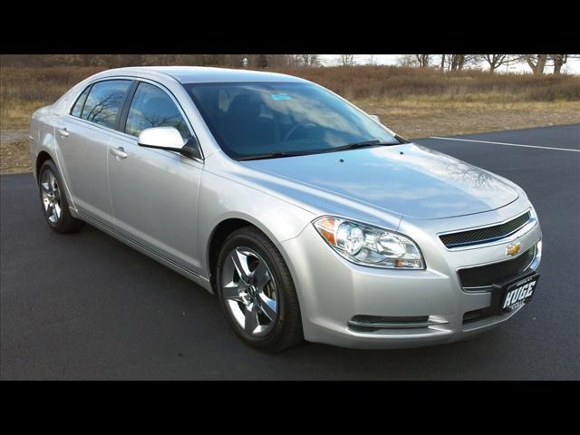 Chevrolet Malibu 2010 photo 2