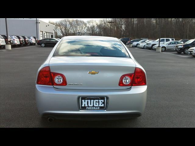 Chevrolet Malibu 2010 photo 4