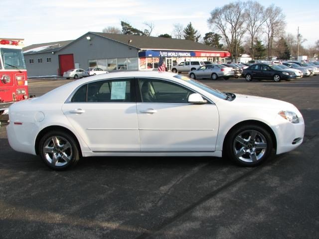 Chevrolet Malibu 4dr Sdn I4 CVT 2.5 Unspecified