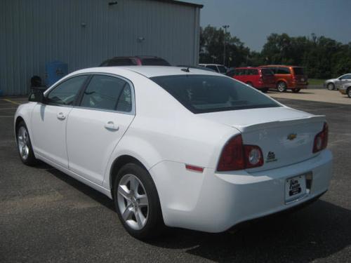 Chevrolet Malibu 2010 photo 1
