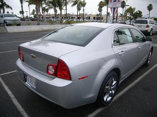 Chevrolet Malibu 2010 photo 4