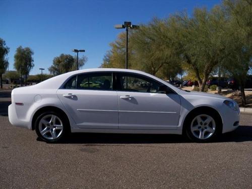 Chevrolet Malibu 2010 photo 3