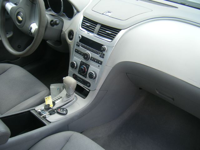 Chevrolet Malibu 2010 photo 5