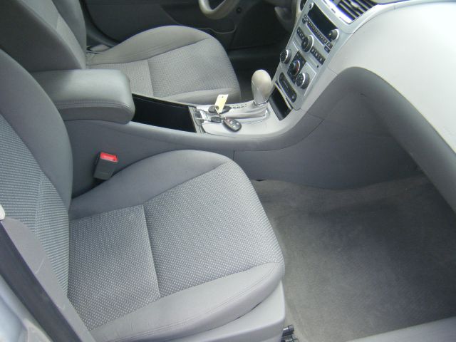 Chevrolet Malibu 2010 photo 8