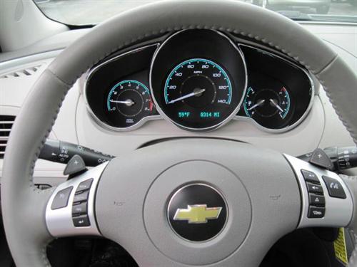 Chevrolet Malibu 2010 photo 3