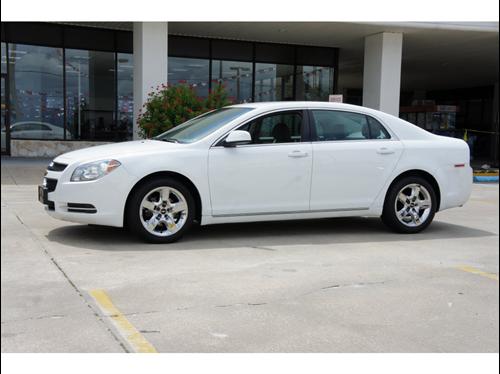 Chevrolet Malibu 2010 photo 3