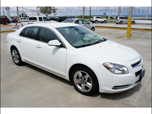 Chevrolet Malibu 2010 photo 4