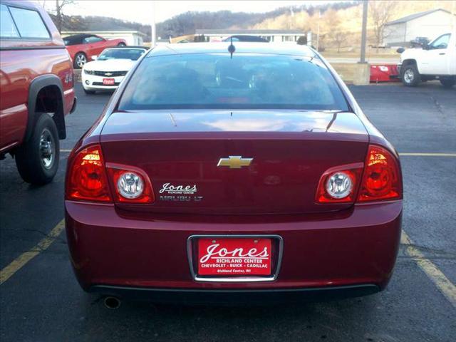 Chevrolet Malibu 2010 photo 4