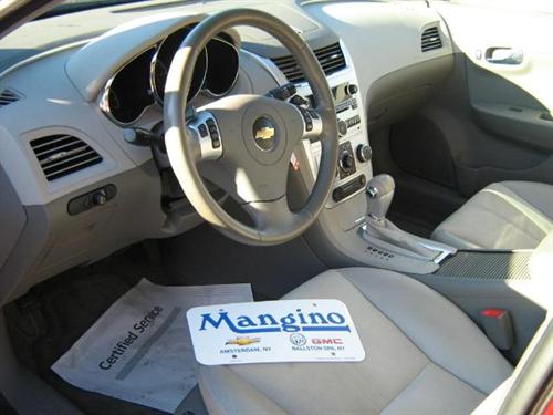 Chevrolet Malibu 2010 photo 1