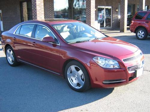 Chevrolet Malibu 2010 photo 2