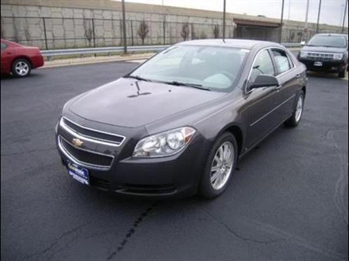 Chevrolet Malibu 2010 photo 2