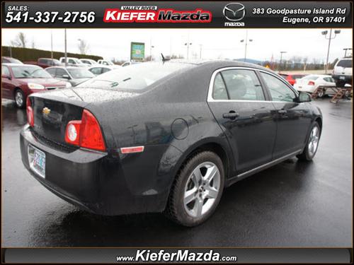 Chevrolet Malibu 2010 photo 2