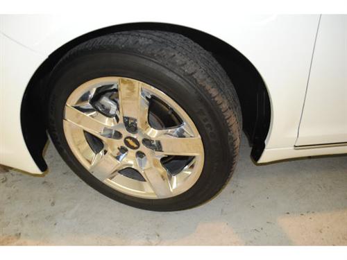 Chevrolet Malibu 2010 photo 2