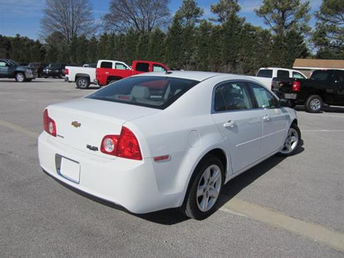 Chevrolet Malibu 2010 photo 4