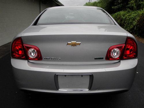 Chevrolet Malibu 2010 photo 2