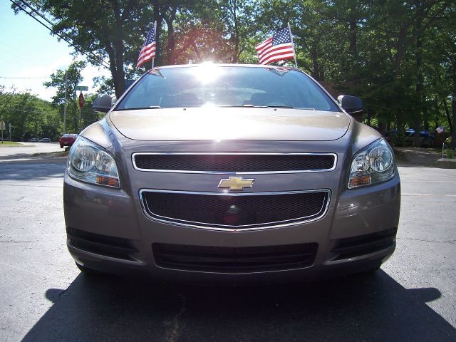 Chevrolet Malibu 2010 photo 4