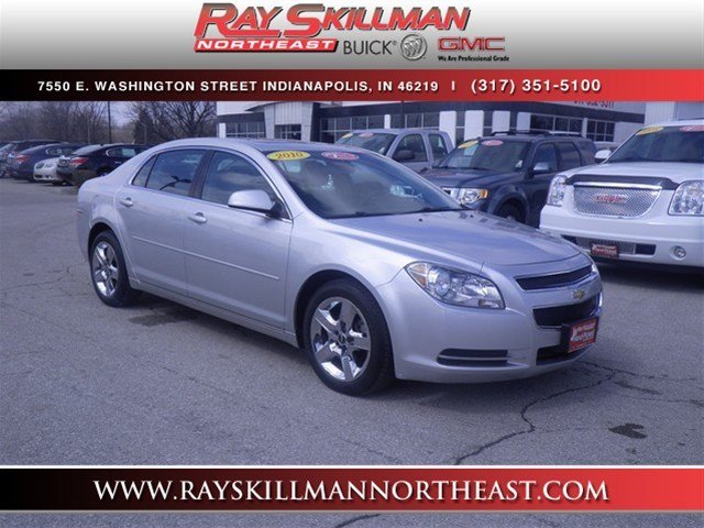 Chevrolet Malibu 2010 photo 3