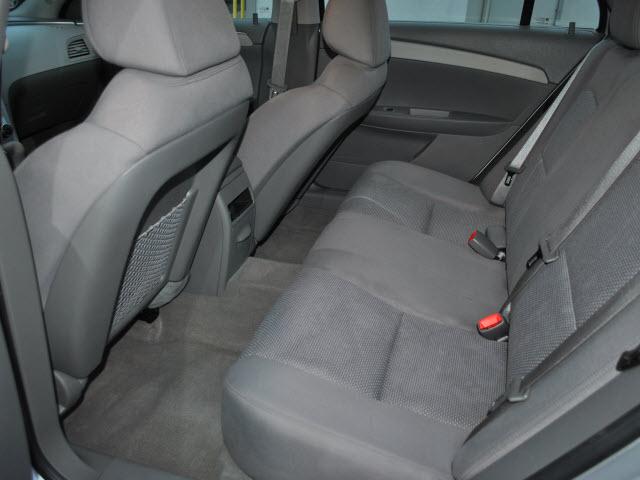 Chevrolet Malibu 2010 photo 4