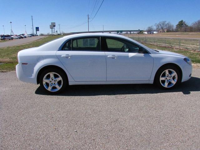 Chevrolet Malibu 2010 photo 5