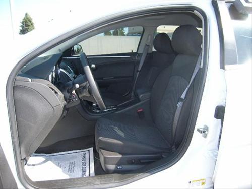 Chevrolet Malibu 2010 photo 4