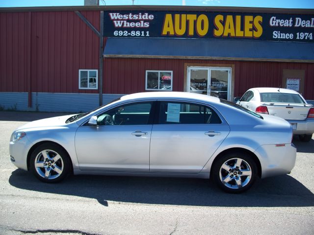 Chevrolet Malibu 2010 photo 3