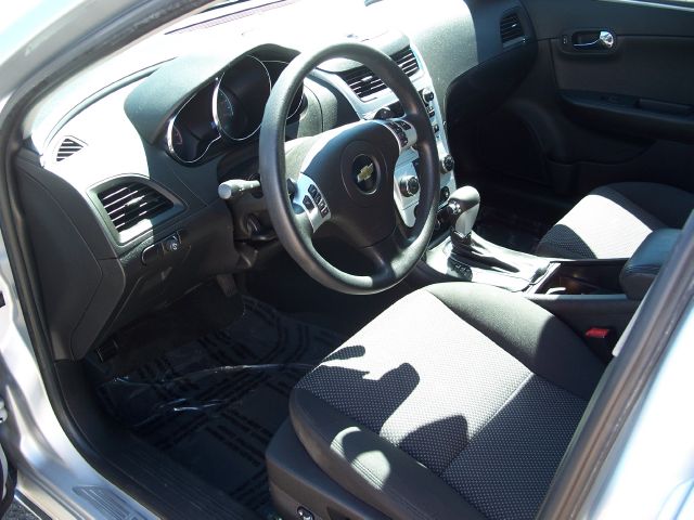 Chevrolet Malibu 2010 photo 4