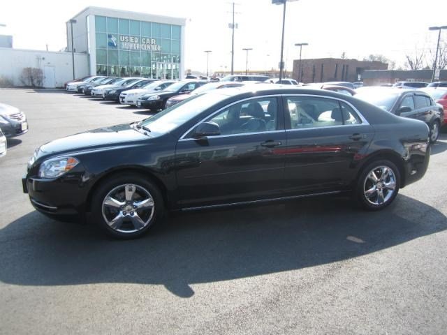Chevrolet Malibu 2010 photo 2