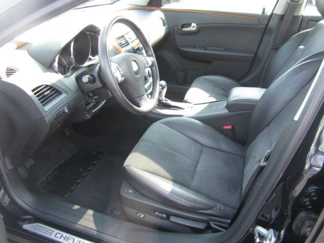 Chevrolet Malibu 2010 photo 4