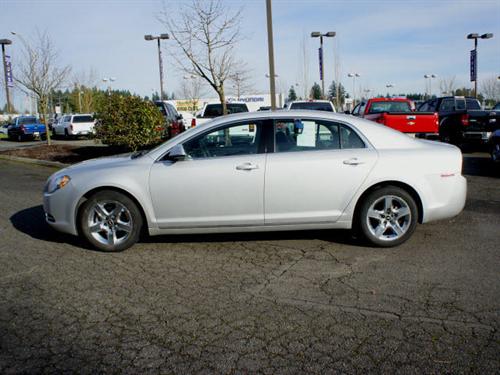Chevrolet Malibu 2010 photo 1