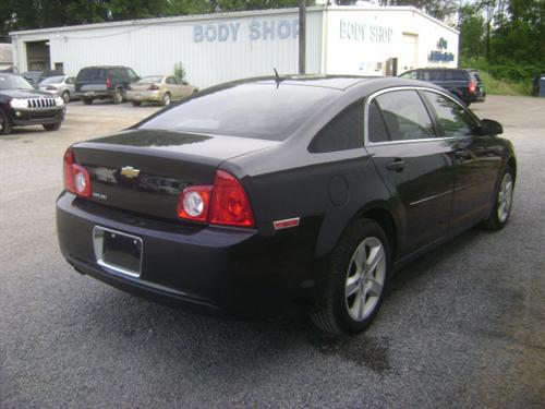 Chevrolet Malibu 2010 photo 1