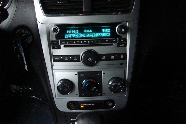 Chevrolet Malibu 2010 photo 5
