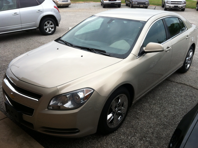 Chevrolet Malibu 2010 photo 3