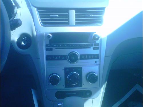 Chevrolet Malibu 2010 photo 3