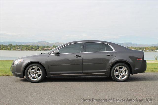 Chevrolet Malibu 2010 photo 1
