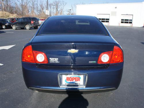 Chevrolet Malibu 2010 photo 4