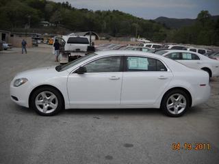 Chevrolet Malibu 2010 photo 1