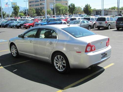 Chevrolet Malibu 2010 photo 2