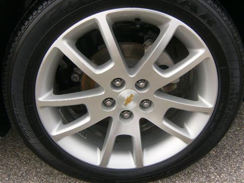 Chevrolet Malibu 2010 photo 2