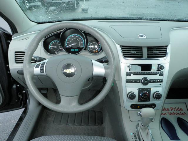 Chevrolet Malibu 2010 photo 5
