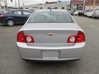 Chevrolet Malibu 2010 photo 5