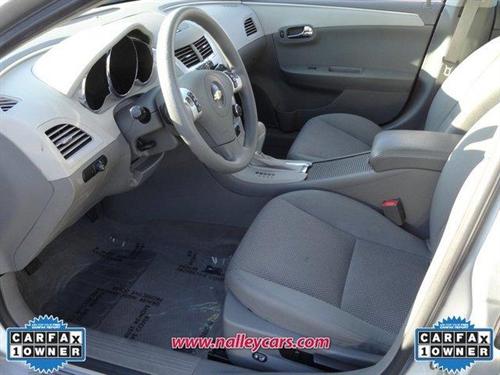 Chevrolet Malibu 2010 photo 2