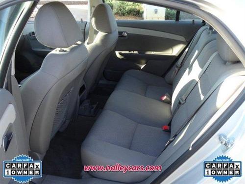 Chevrolet Malibu 2010 photo 3